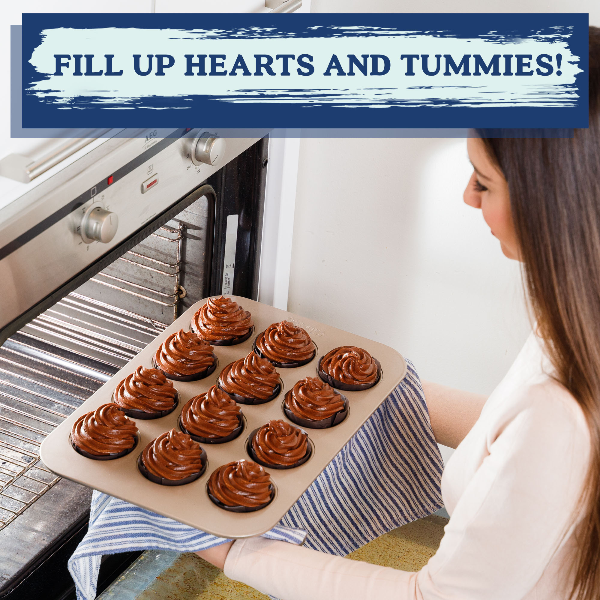 Amazon Product Photography - Lifestyle 5-Muffin Pan